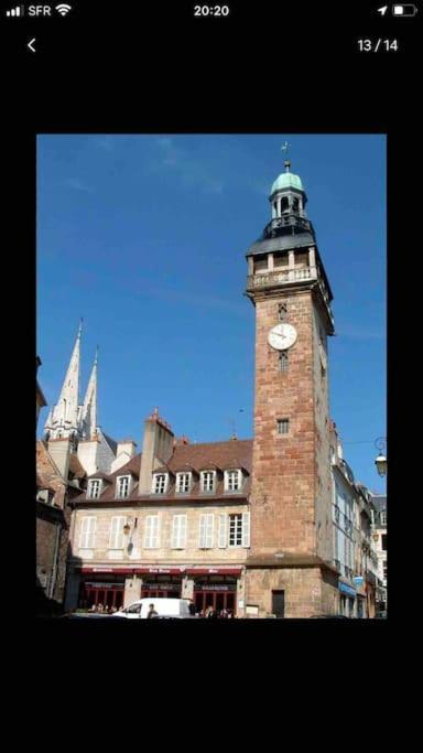 Le Black & White F 2 De 55 M 2 Moulins (Allier)